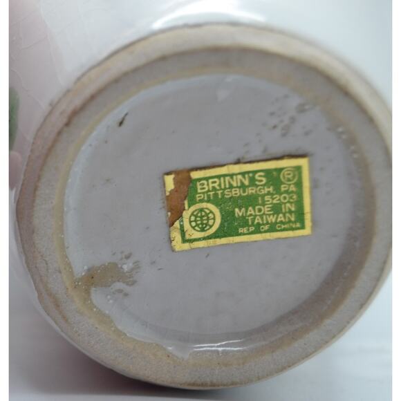 Brinn's Pittsburgh Ceramic Flowered Vase - Vintage Hand Painted Made in Taiwan - Picture 7 of 7